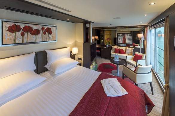 Avalon Waterways, Avalon Tapestry II, Royal Suite 1.jpg